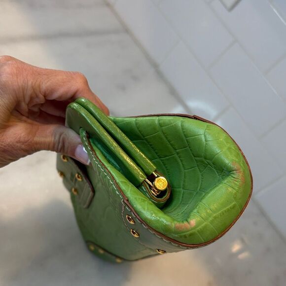 Michael Kors Crocodile Embossed Handbag Clutch - Picture 9 of 16